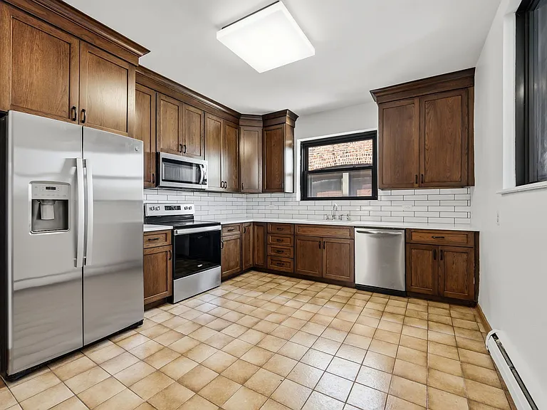 5229 S Greenwood Ave #3 — Photo 5