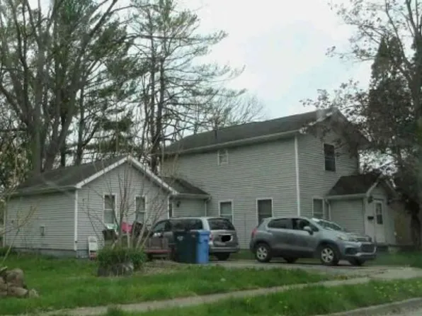 3221 Palmer St, Lansing, MI 48910