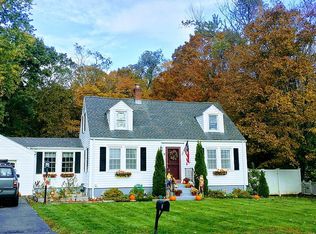 5 Arthur Ct, North Branford, CT 06471