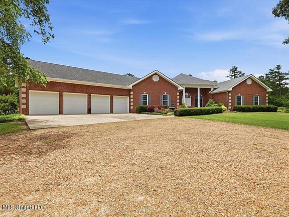 3rd image of 1001 Eagle Landing Ln