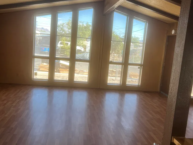 203 Shoshone Ln — Photo 8