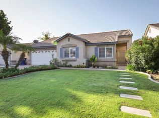 10401 Starlight Peak Dr, Bakersfield, CA 93311