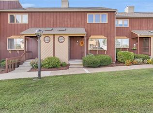 186 Skyview Dr #186, Cromwell, CT 06416