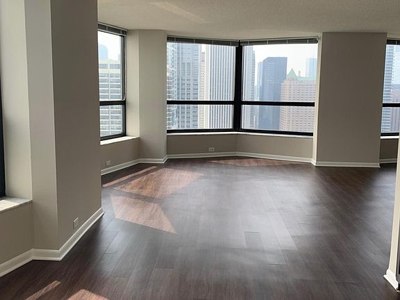 4th image of 155 N Harbor Dr APT 309