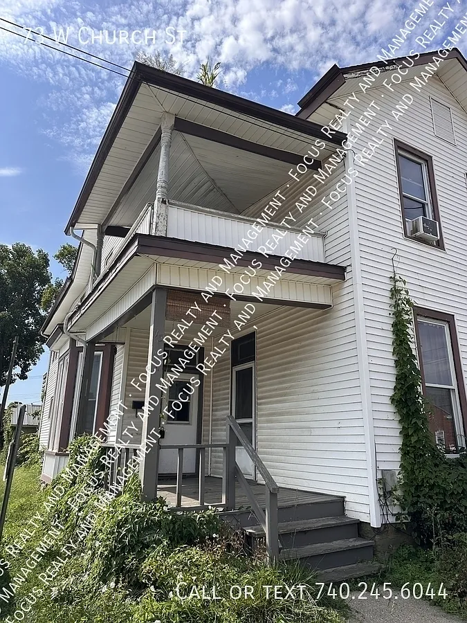 3 bed, 1.0 bath, $1,300 — Photo 2
