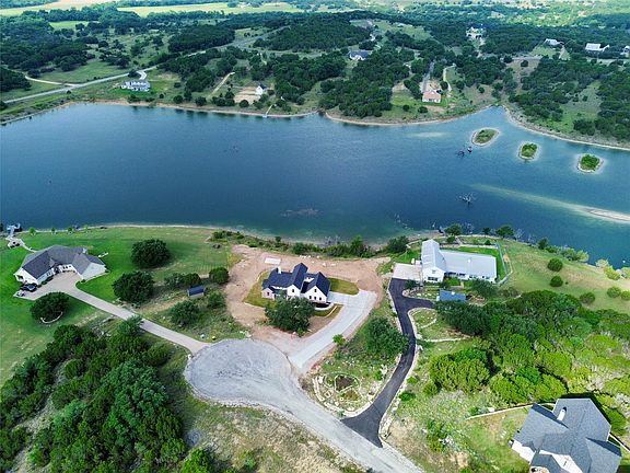 4th image of 980 Anglers Point