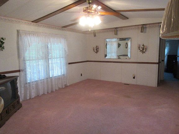 5th image of 155 Boardman Dr