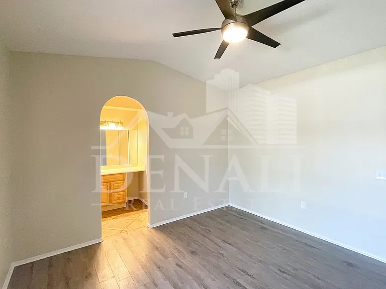 2929 W Yorkshire Dr #1019 — Photo 13