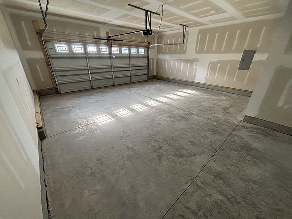 4th image of 45 Budd Godwin Ln