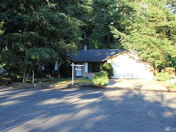 3rd image of 3543 Cologne Ct SE
