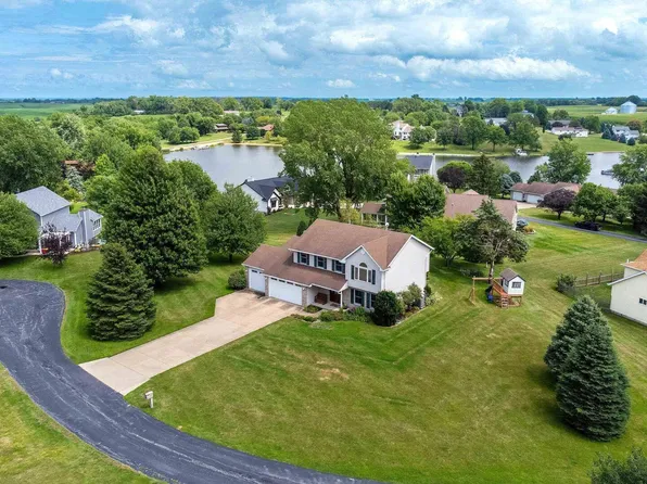 27335 205th Ave, Eldridge, IA 52748