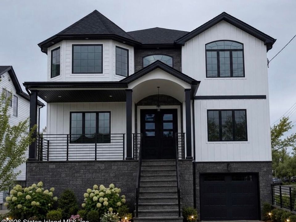 1st image of 63 Bayview Ter