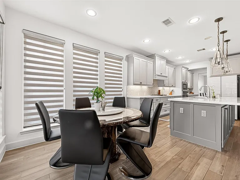 2506 Falling Fig Ln — Photo 13