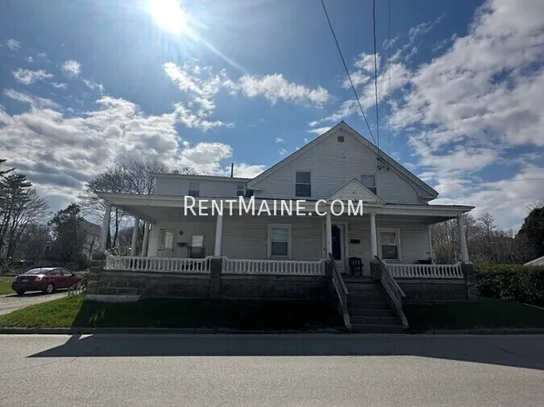 253 Brunswick St APT 2, Old Town, ME 04468