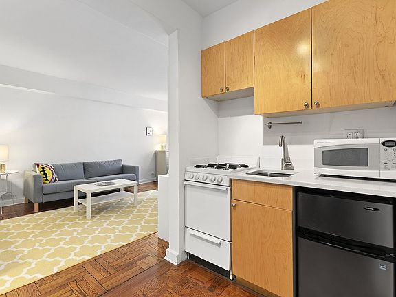 5th image of 57 Montague St APT 4E