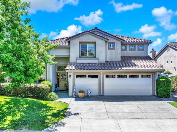 41 N Newport Drive, Napa, CA 94559