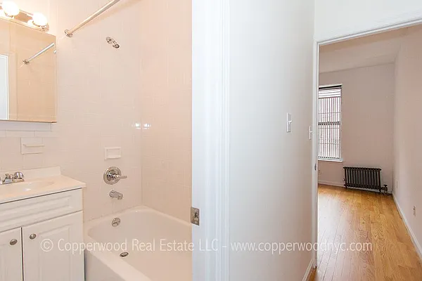 Rented by Copperwood Real Estate | media 28