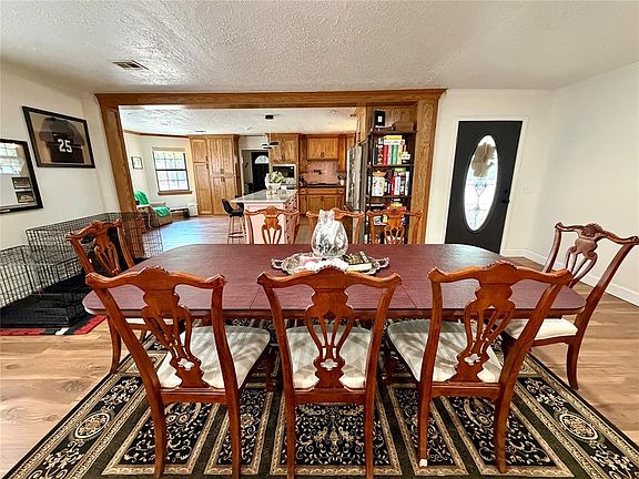 5th image of 2706 Timber Ct