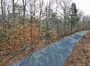 43 Carson Rd, Russell Springs, KY 42642