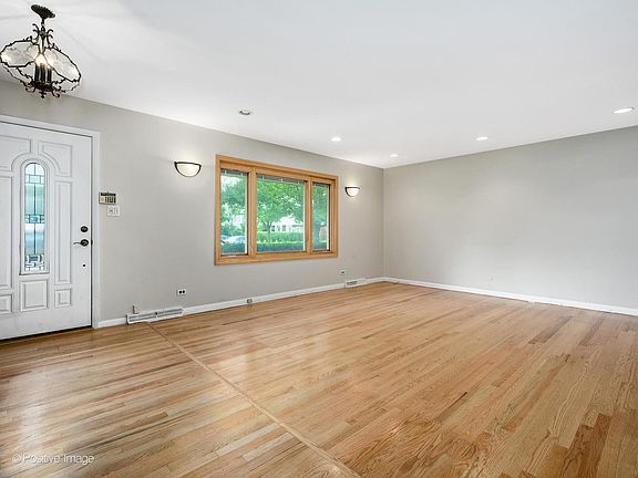 5th image of 7128 W Carol Ct