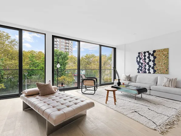 165 Chrystie St #3, New York, NY 10002