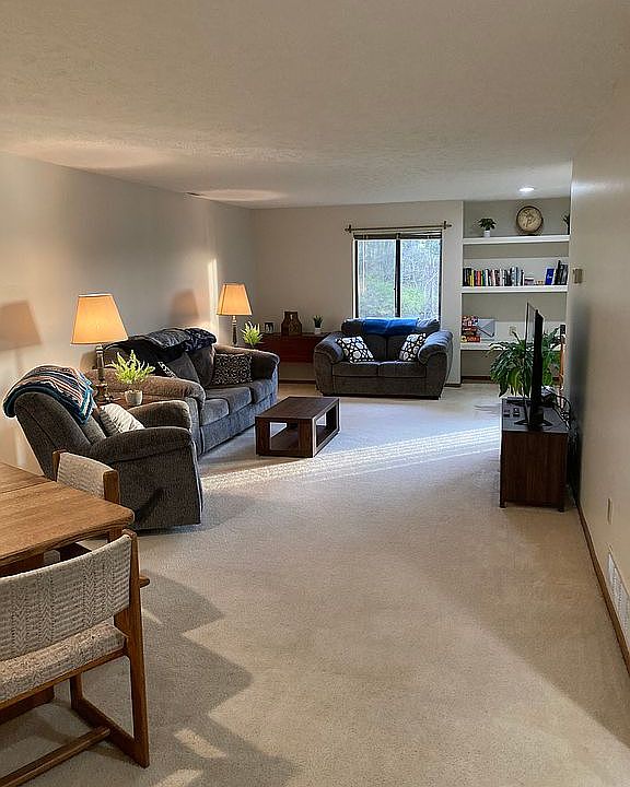 1st image of 1457 E Pond Dr APT 25