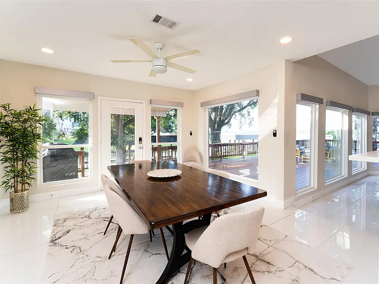 8311 Amber Cove Dr — Photo 8