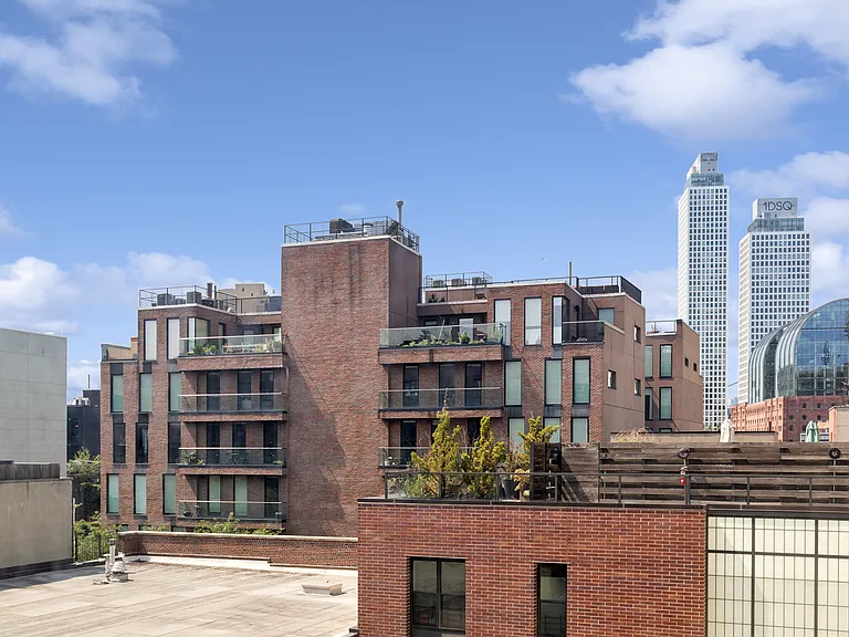 58 Metropolitan Ave #5A — Photo 8