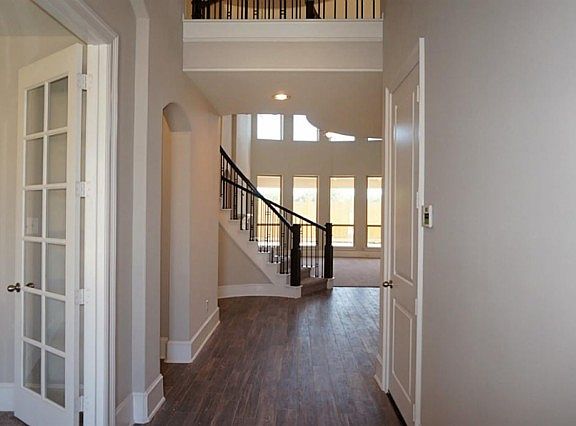 2nd image of 1507 Pecan Branch Dr