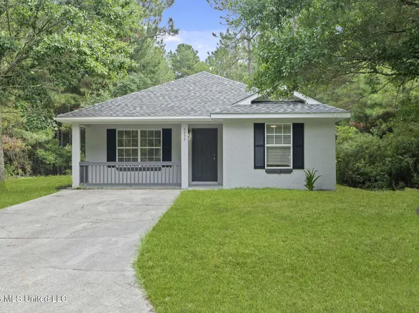 6234 W Lamar St, Bay Saint Louis, MS 39520