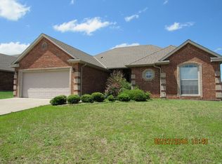 5301 SW Ashbrook Ave, Lawton, OK 73505