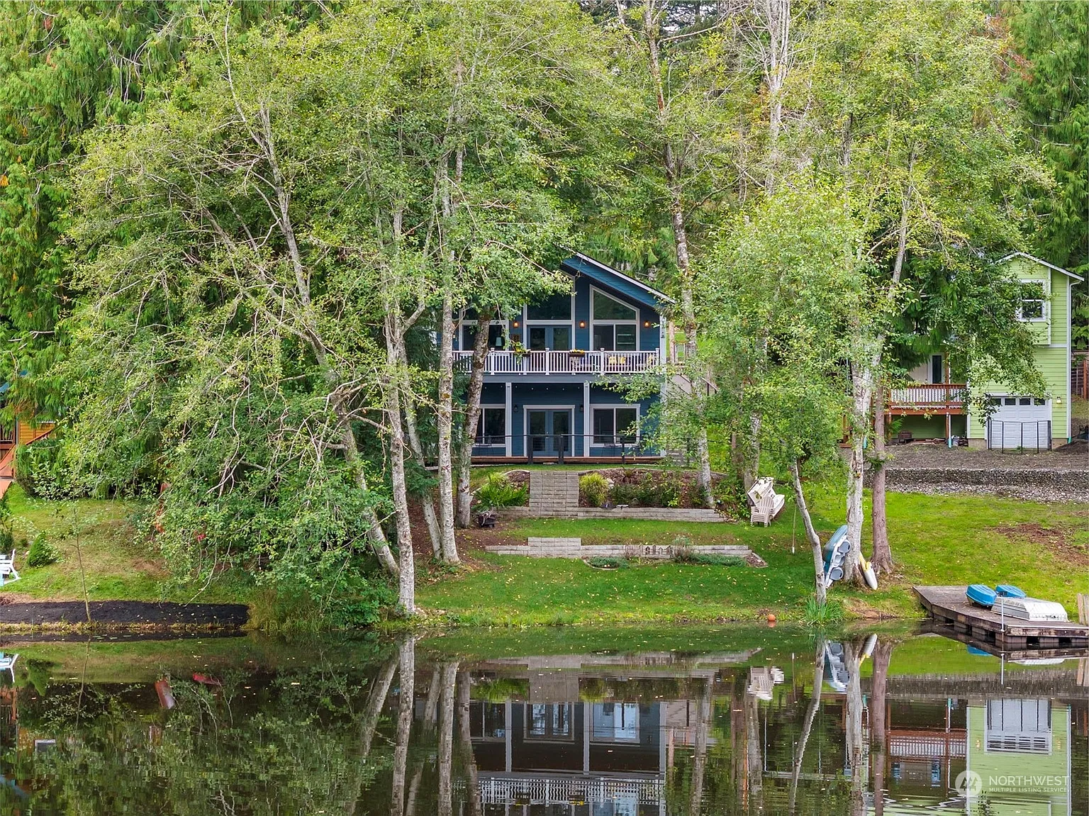 500 E Lakeshore Drive W photo 1