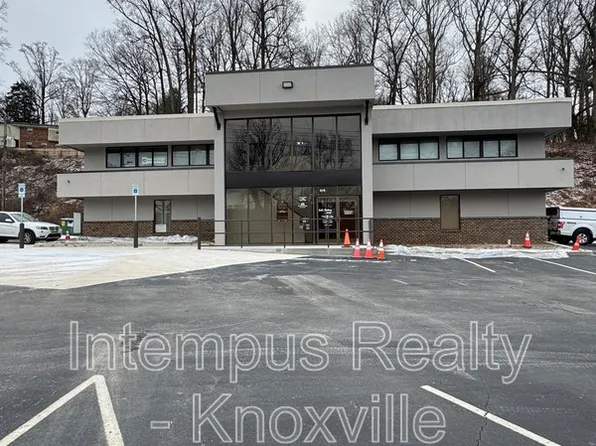 6515 Clinton Hwy, Knoxville, TN