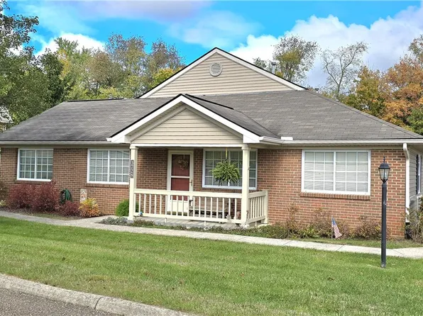 3728 Colony Hill Dr, Zanesville, OH 43701