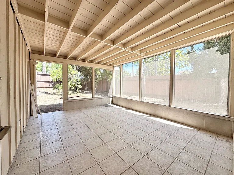4442 Cannington Dr — Photo 12