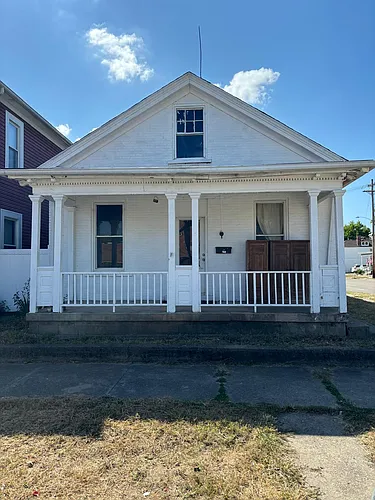 533 W Greene St Photo 1