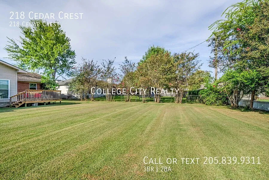 218 Cedar Crest — Photo 4