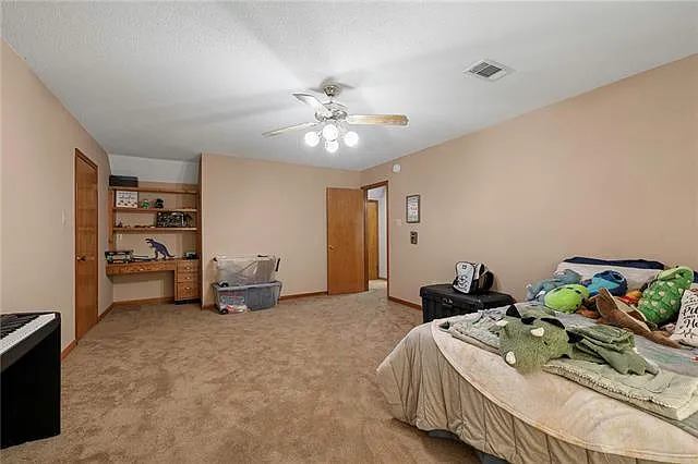 1382 Bristol Ct — Photo 18