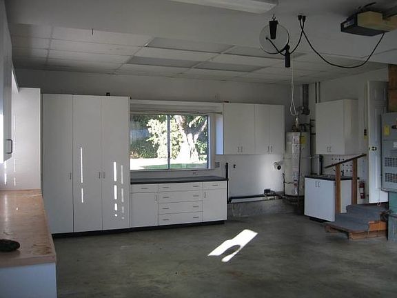 garage