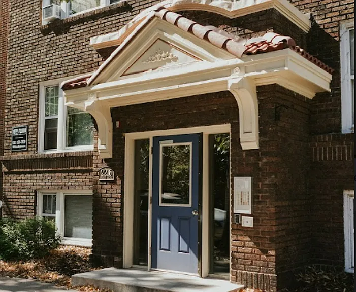 2216 Harriet Ave — Photo 14