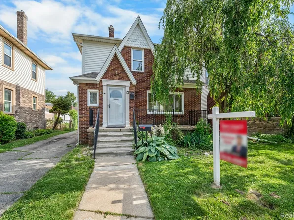 957 Winchester Ave, Lincoln Park, MI 48146