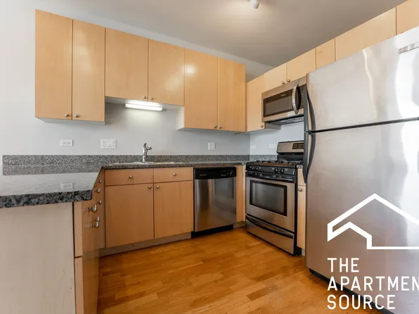 1464 S Michigan Ave APT 303, Chicago, IL 60605