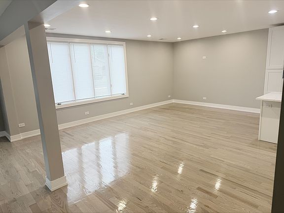 4th image of 5708 W 84th Pl