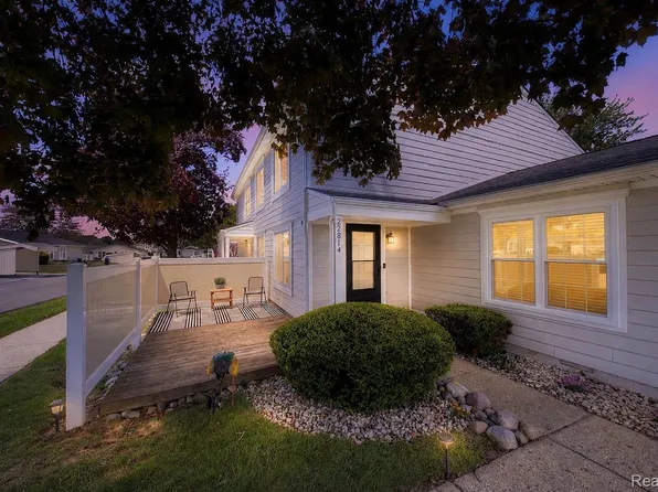 22814 Talford St, Novi, MI 48375