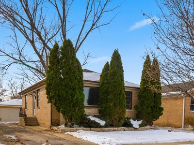 2091 Sherwin Ave, Des Plaines, IL, 60018