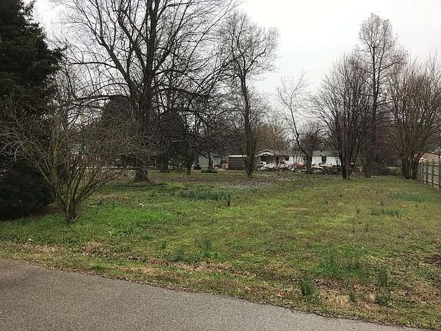 2nd image of 402 S Calvin St