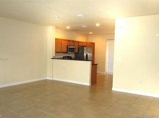 9222 SW 170th Ct, Miami, FL 33196