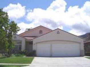 720 Raphael Cir, Corona, CA 92882