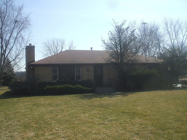 1st image of 23941 W Grand Ave