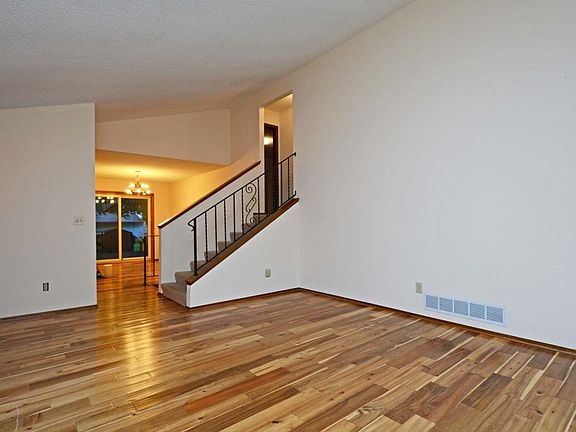 5th image of 2496 Galtier Cir